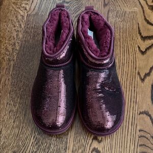 Ugg ultra mini burgandy sequin boot ladies  9